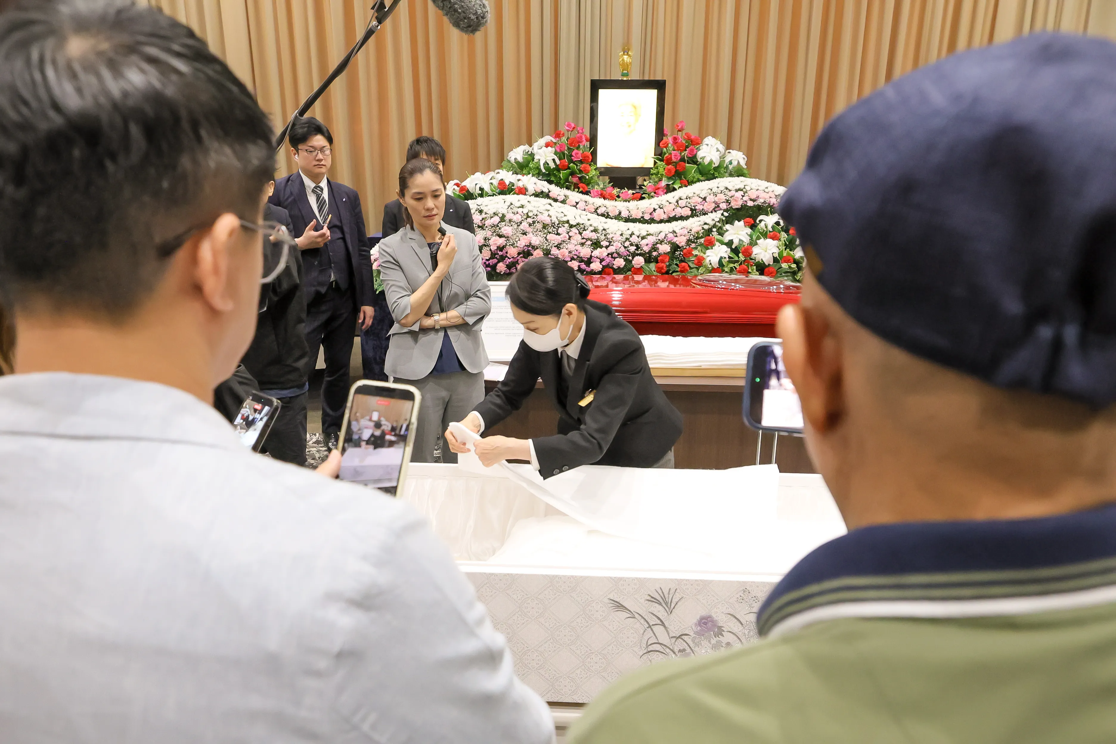 サンセルモ玉泉院 大洲通り会館で日本の葬儀を実演